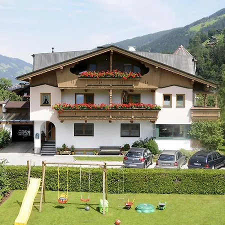 Ferienwohnungen Rahm Mayrhofen Pokoj fotografie